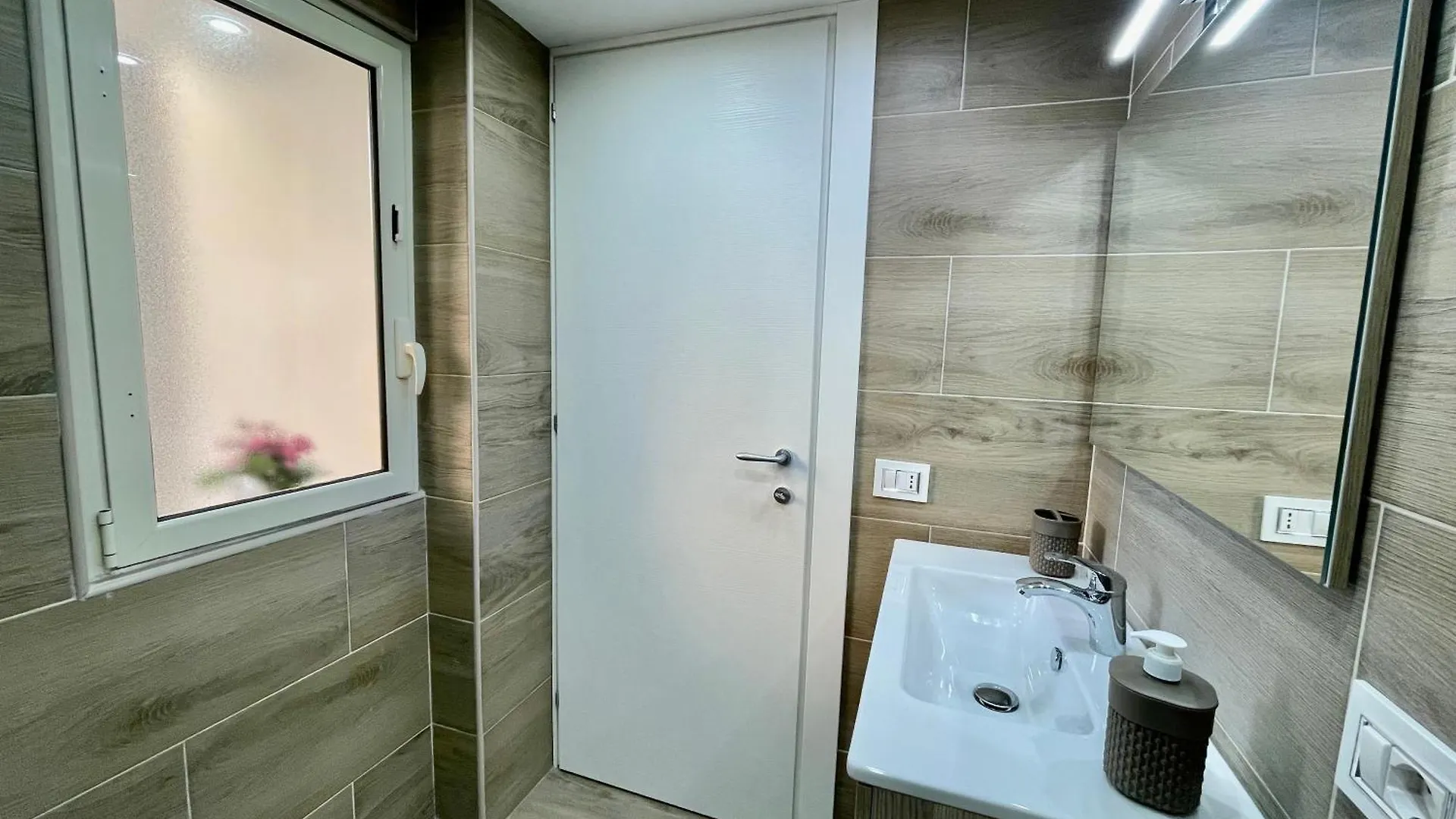 Cold River House - Nesima Apt Catania Apartment